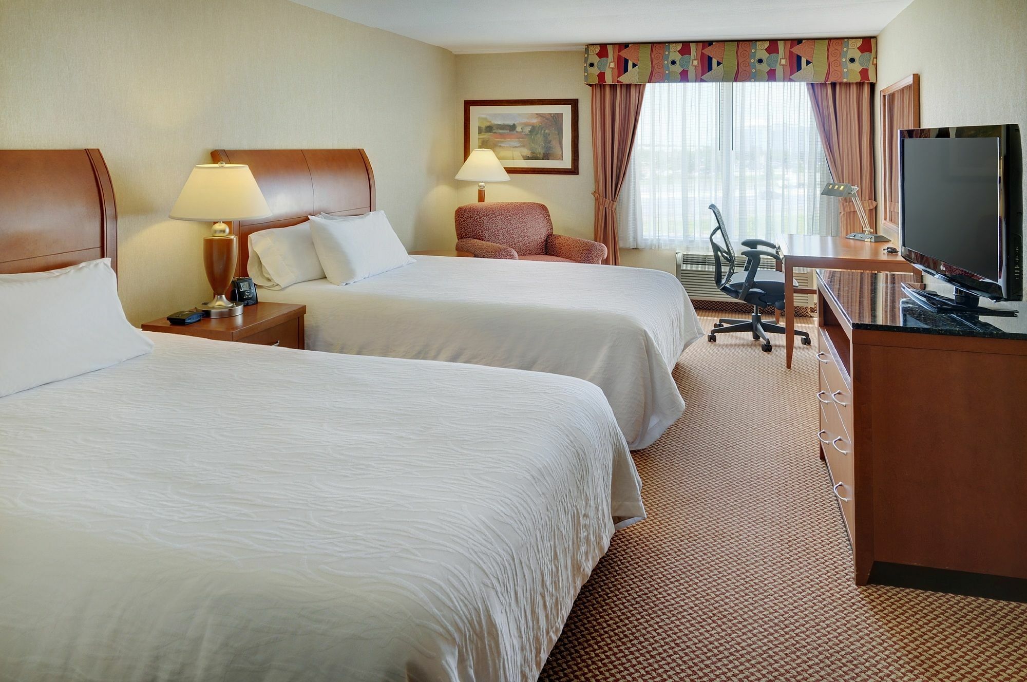 Hilton Garden Inn Toronto/Burlington Exterior photo